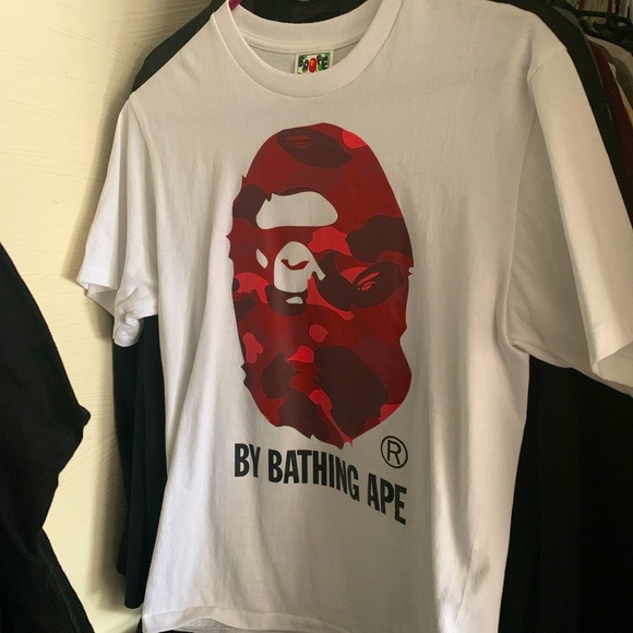 White BAPE Camo T-Shirt (White/Red) - Picture 1 of 4
